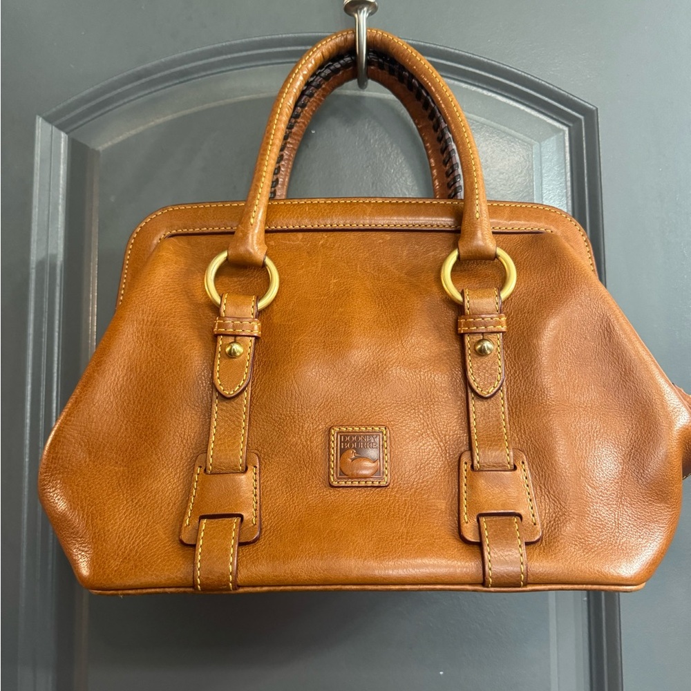 Dooney & Bourke leather handbag